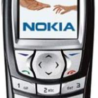 A Nokia 6610 / 6610i mobiltelefon különféle színben kapható.