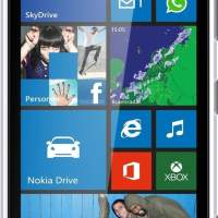 Smartfon Nokia Lumia 520/620 (ekran dotykowy 9,7 cm (3,8 cala), Snapdragon S4, dwurdzeniowy, 1 GHz,