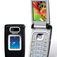 Telefon komórkowy Nokia 6131 możliwy w różnych kolorach